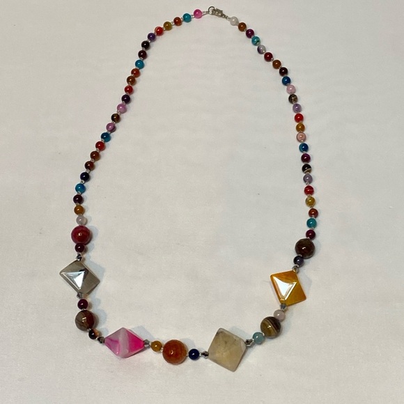 Multi-color Natural Stone Necklace - Picture 5 of 6